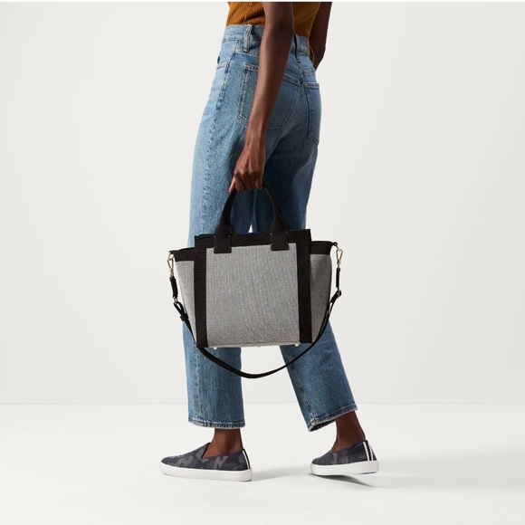 ROTHY’S The Original Slip On Grey Camouflage Blue Trim Comfy Sneakers Sz 6 - Picture 2 of 16